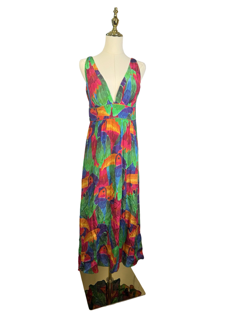 FARM Rio Painted Toucans V-Neck Sleeveless Midi Dress - Picture 2 of 11